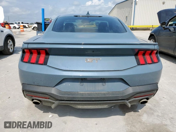 2024 Ford Mustang GT z VIN 1FA6P8CF3R5430888, wystawiony jako Copart lot #63098245 z przebiegiem 8 006 mil mil oraz Szkoda całkowita • Salvage title. Historia ofert i sprzedaży dostępna na DreamBid. Obrazek 6.
