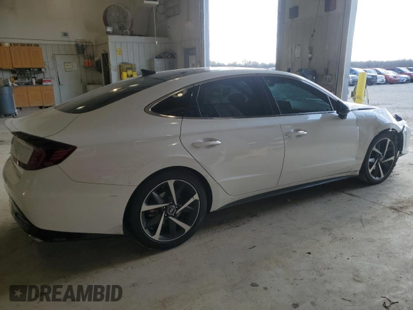 2021 Hyundai Sonata SEL Plus with VIN 5NPEJ4J29MH073659, listed as a Copart auction lot 51377955 with 110,800 mi miles and Salvage Title. Bid and sale history available at DreamBid. Image 3.