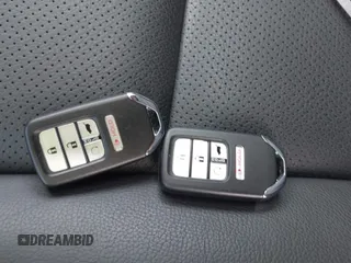2025 Honda Passport TrailSport с VIN 5FNYF8H65SB006177, выставлен на аукционе IAAI как лот 42273695 с пробегом 1 989 миль миль и . История ставок и продаж доступна на DreamBid. Изображение 11.