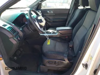 2013 Ford Utility Police Interceptor with VIN 1FM5K8AR7DGA84631, listed as a Copart auction lot 76262964 with 393,745 mi miles and Salvage Title. Bid and sale history available at carsss.com. Image 7.