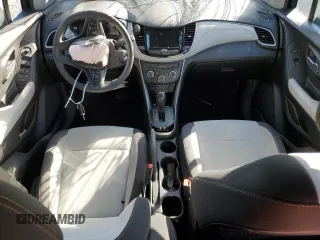 2019 Chevrolet Trax LS with VIN 3GNCJKSBXKL235832, listed as a Copart auction lot 45978335 with 0 mi miles and Non Repairable. Bid and sale history available at carsss.com. Image 8.