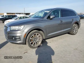 2017 Audi Q7 Premium Plus with VIN WA1LAAF73HD002389, listed as a Copart auction lot 45094155 with 107,686 mi miles and Salvage Title. Bid and sale history available at carsss.com. Image 1.