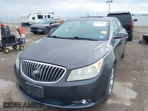 2013 Buick LaCrosse Leather z VIN 1G4GC5E38DF255922, wystawiony jako IAAI lot #41900015 z przebiegiem 103 733 mil mil oraz . Historia ofert i sprzedaży dostępna na DreamBid. Obrazek 6.