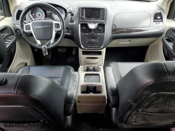 2015 Chrysler Town & Country Touring with VIN 2C4RC1BG7FR526106, listed as a Copart auction lot 54184395 with 75,417 mi miles and Salvage Title. Bid and sale history available at DreamBid. Image 8.