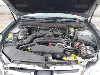 2014 Subaru Outback Premium with VIN 4S4BRBCC3E3288467, listed as a IAAI auction lot 41921864 with 171,264 mi miles and . Bid and sale history available at DreamBid. Image 10.