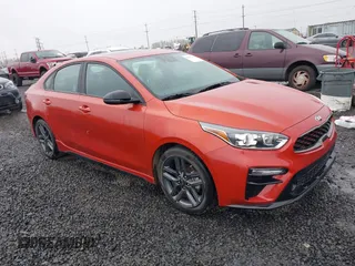 2021 Kia Forte GT-Line with VIN 3KPF34AD5ME341174, listed as a IAAI auction lot 41915220 with 28,804 mi miles. Bid and sale history available at carsss.com. Image 1.
