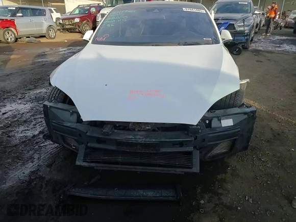 2016 Tesla Model S 90D with VIN 5YJSA1E24GF158505, listed as a Copart auction lot 87681485 with 91,225 mi miles and Salvage title. Bid and sale history available at DreamBid. Image 10.