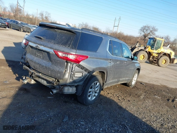 2020 Chevrolet Traverse LT Leather with VIN 1GNEVHKW5LJ316880, listed as a IAAI auction lot 41387661 with 35,268 mi miles. Bid and sale history available at carsss.com. Image 4.