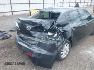 2012 Mazda 3 i Touring с VIN JM1BL1V85C1675345, выставлен на аукционе IAAI как лот 42261279 с пробегом 140 705 миль миль и . История ставок и продаж доступна на DreamBid. Изображение 6.