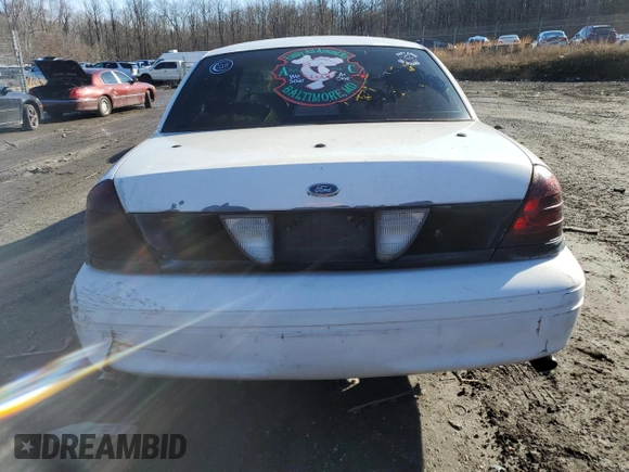2001 Ford Crown Victoria Police Interceptor z VIN 2FAFP71WX1X151387, wystawiony jako Copart lot #86810244 z przebiegiem 165 566 mil mil oraz Szkody całkowita. Historia ofert i sprzedaży dostępna na DreamBid. Obrazek 6.