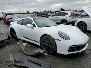 2020 Porsche 911 Carrera S with VIN WP0AB2A90LS229598, listed as a Copart auction lot 39599873 with 19,155 mi miles. Bid and sale history available at carsss.com. Image 4.