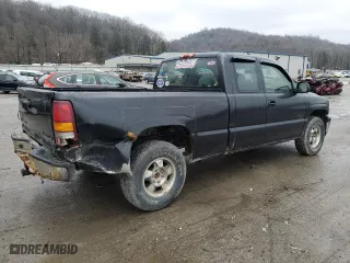 2002 Chevrolet Silverado 1500 LS with VIN 2GCEK19V021371008, listed as a Copart auction lot 46920055 with 153,594 mi miles and Salvage Title. Bid and sale history available at carsss.com. Image 3.