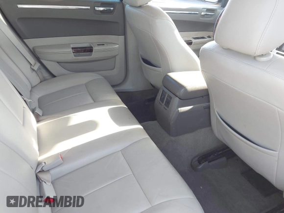 2009 Chrysler 300 Limited with VIN 2C3KA33V99H592963, listed as a IAAI auction lot 42041417 with 160,829 mi miles. Bid and sale history available at carsss.com. Image 8.