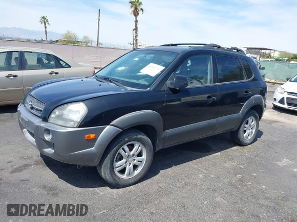 2006 Hyundai Tucson GLS with VIN KM8JN12D06U366159, listed as a IAAI auction lot 41981578 with 231,315 mi miles. Bid and sale history available at carsss.com. Image 6.