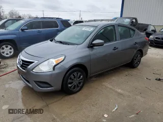 2016 Nissan Versa SV z VIN 3N1CN7AP8GL903984, wystawiony jako Copart lot #49157595 z przebiegiem 105 844 mil mil oraz Szkoda całkowita • Salvage title. Historia ofert i sprzedaży dostępna na DreamBid. Obrazek 1.