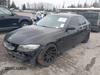 2007 BMW 3 Series 328i with VIN WBAVC53517FZ72390, listed as a IAAI auction lot 41800881 with 179,297 mi miles and . Bid and sale history available at carsss.com. Image 2.