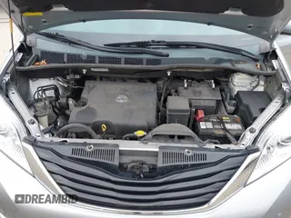 2013 Toyota Sienna LE AAS with VIN 5TDKK3DC7DS332092, listed as a IAAI auction lot 42676665 with 121,481 mi miles and . Bid and sale history available at DreamBid. Image 10.