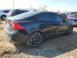 2017 Volvo S60 Dynamic with VIN YV126MFL5H2435350, listed as a Copart auction lot 54753695 with 82,765 mi miles and Clean title. Bid and sale history available at DreamBid. Image 3.