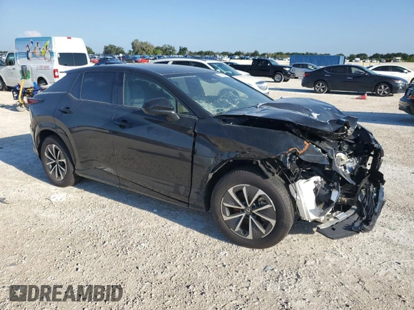 2023 Lexus RZ 450e Premium z VIN JTJAAAAB2PA007458, wystawiony jako Copart lot #72479994 z przebiegiem 6 041 mil mil oraz Szkoda całkowita • Salvage title. Historia ofert i sprzedaży dostępna na DreamBid. Obrazek 4.