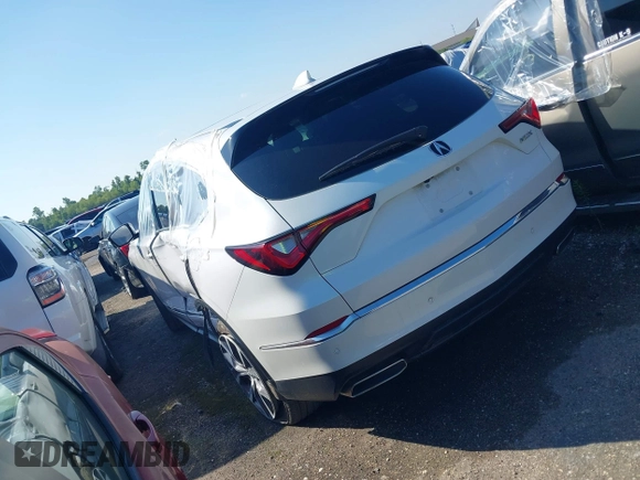 2024 Acura MDX Technology with VIN 5J8YD9H46RL006076, listed as a IAAI auction lot 42152181 with 14,707 mi miles and . Bid and sale history available at DreamBid. Image 3.