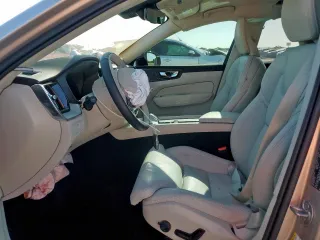 2024 Volvo XC60 Ultimate Dark Theme с VIN YV4L12RM0R1933865, выставлен на аукционе Copart как лот 52243825 с пробегом 5 887 миль миль и Списание • Salvage title. История ставок и продаж доступна на DreamBid. Изображение 7.