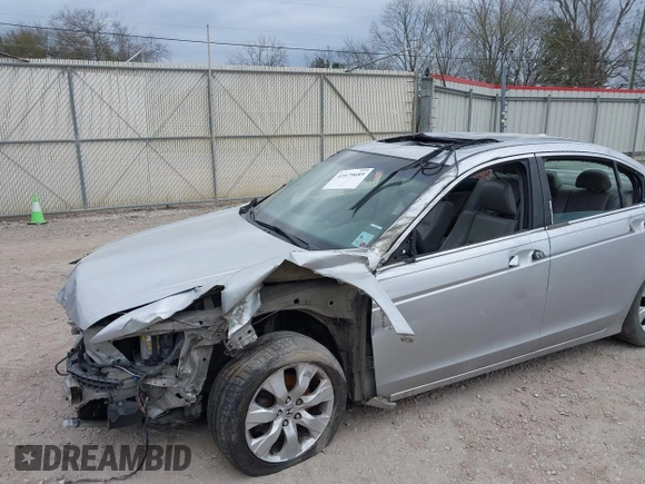 2010 Honda Accord EX-L z VIN 1HGCP2F83AA024985, wystawiony jako IAAI lot #41679689 z przebiegiem 192 530 mil mil oraz . Historia ofert i sprzedaży dostępna na DreamBid. Obrazek 6.