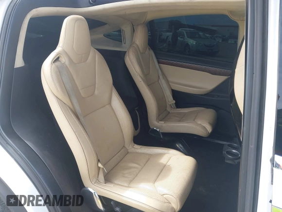 2016 Tesla Model X 70D with VIN 5YJXCBE24GF002020, listed as a IAAI auction lot 41799528 with 149,556 mi miles. Bid and sale history available at carsss.com. Image 8.