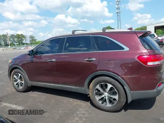 2017 Kia Sorento EX with VIN 5XYPH4A53HG287333, listed as a IAAI auction lot 42230196 with 253,625 mi miles and . Bid and sale history available at carsss.com. Image 14.