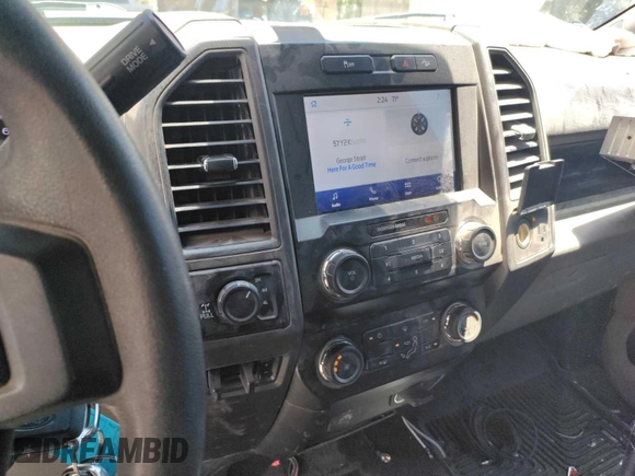 2022 Ford F-250 XL with VIN 1FT7W2BNXNEF81065, listed as a IAAI auction lot 42849192 with 119,775 mi miles and . Bid and sale history available at DreamBid. Image 4.