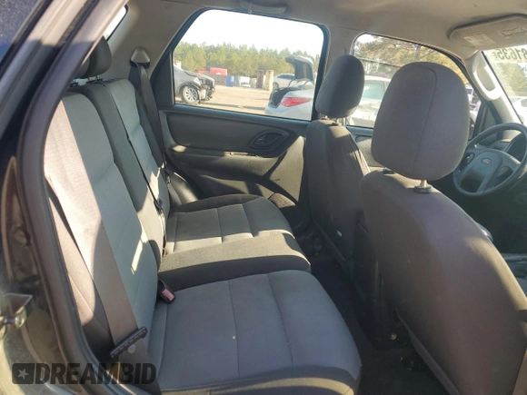 2005 Ford Escape XLS Value with VIN 1FMYU02Z55KB94437, listed as a Copart auction lot 50581635 with 265,079 mi miles and Salvage Title. Bid and sale history available at carsss.com. Image 10.