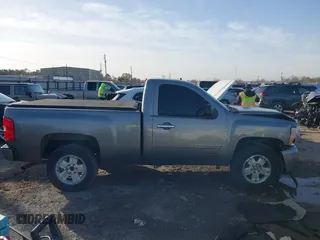 2007 Chevrolet Silverado 1500 1LT with VIN 1GCEK14097Z541862, listed as a IAAI auction lot 41360063 with 122,678 mi miles and . Bid and sale history available at DreamBid. Image 13.