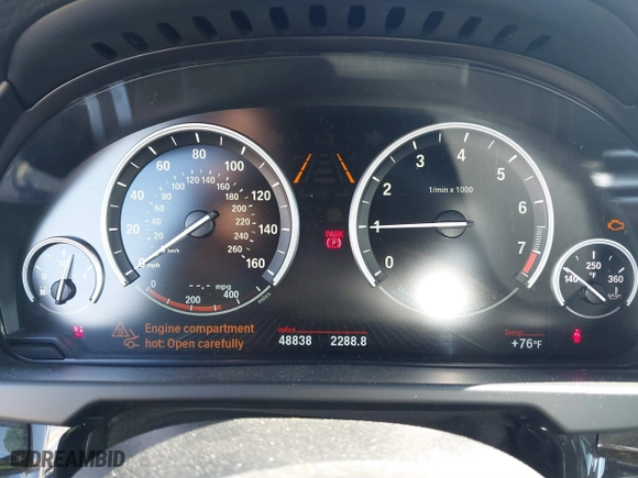 2018 BMW X5 xDrive40e iPerformance with VIN 5UXKT0C53J0W00910, listed as a IAAI auction lot 41842046 with 48,838 mi miles. Bid and sale history available at carsss.com. Image 7.