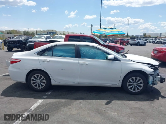 2017 Toyota Camry XLE with VIN 4T1BF1FK6HU416091, listed as a IAAI auction lot 41963072 with 109,911 mi miles and . Bid and sale history available at carsss.com. Image 14.
