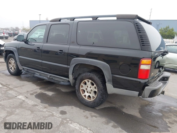 2002 Chevrolet Suburban Z71 with VIN 3GNFK16T12G354322, listed as a IAAI auction lot 41646865 with 229,700 mi miles. Bid and sale history available at carsss.com. Image 3.