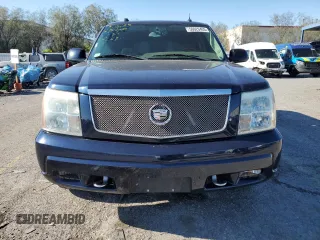 2004 Cadillac Escalade z VIN 1GYEC63T04R149591, wystawiony jako Copart lot #56020425 z przebiegiem 163 088 mil mil oraz Szkoda całkowita • Salvage title. Historia ofert i sprzedaży dostępna na DreamBid. Obrazek 5.