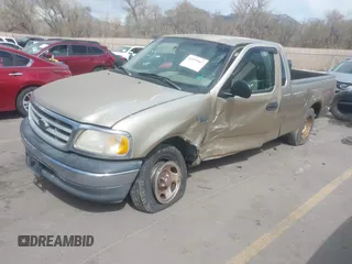 2000 Ford F-150 XL with VIN 1FTRX17W1YNB40253, listed as a IAAI auction lot 41959667 with 1 mi miles. Bid and sale history available at carsss.com. Image 17.
