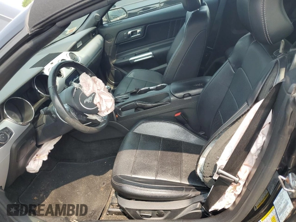 2016 Ford Mustang EcoBoost Premium z VIN 1FATP8UH9G5265851, wystawiony jako Copart lot #58634275 z przebiegiem 107 670 mil mil oraz Szkoda całkowita • Salvage title. Historia ofert i sprzedaży dostępna na DreamBid. Obrazek 7.