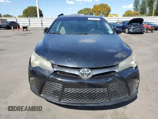 2015 Toyota Camry XLE with VIN 4T1BF1FK6FU064918, listed as a Copart auction lot 50892775 with 140,329 mi miles and Clean Title. Bid and sale history available at DreamBid. Image 5.