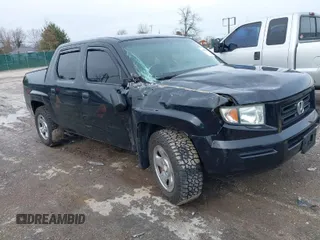 2006 Honda Ridgeline RT with VIN 2HJYK16206H575565, listed as a IAAI auction lot 41600083 with 169,773 mi miles. Bid and sale history available at carsss.com. Image 1.