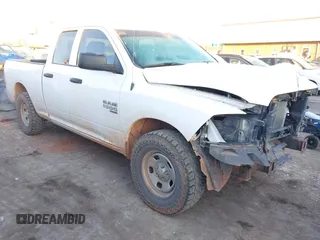 2019 Ram 1500 Express z VIN 1C6RR7FGXKS614045, wystawiony jako IAAI lot #41258240 z przebiegiem 91 808 mil mil oraz . Historia ofert i sprzedaży dostępna na DreamBid. Obrazek 1.