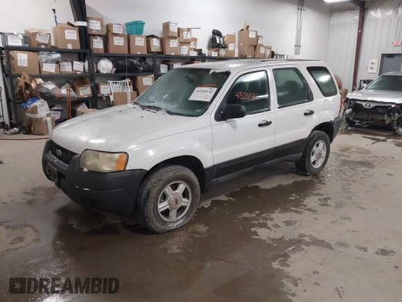 2004 Ford Escape XLS with VIN 1FMYU921X4KA88997, listed as a IAAI auction lot 41520334 with 211,761 mi miles and . Bid and sale history available at DreamBid. Image 2.