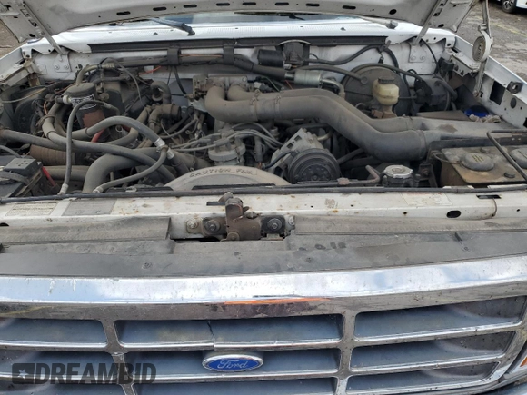 1992 Ford F-250 z VIN 1FTHX26G4NKB83915, wystawiony jako Copart lot #55854535 z przebiegiem Nie podano mil oraz Szkoda całkowita • Salvage title. Historia ofert i sprzedaży dostępna na DreamBid. Obrazek 11.
