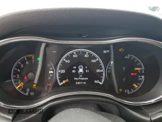 2019 Jeep Grand Cherokee Limited with VIN 1C4RJFBG9KC723851, listed as a Copart auction lot 49499335 with 54,617 mi miles and Salvage Title. Bid and sale history available at carsss.com. Image 9.