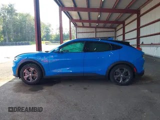 2022 Ford Mustang Mach-E Select with VIN 3FMTK1RM9NMA60359, listed as a IAAI auction lot 42633622 with 17,068 mi miles and . Bid and sale history available at DreamBid. Image 14.