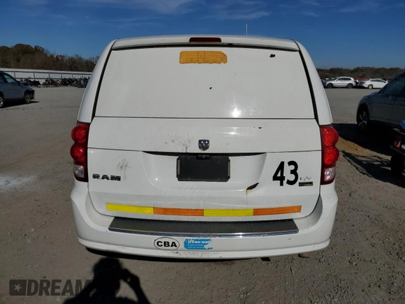2014 Ram Cargo Van Tradesman with VIN 2C4JRGAG8ER322185, listed as a Copart auction lot 82427024 with 231,891 mi miles and Clean Title. Bid and sale history available at carsss.com. Image 6.