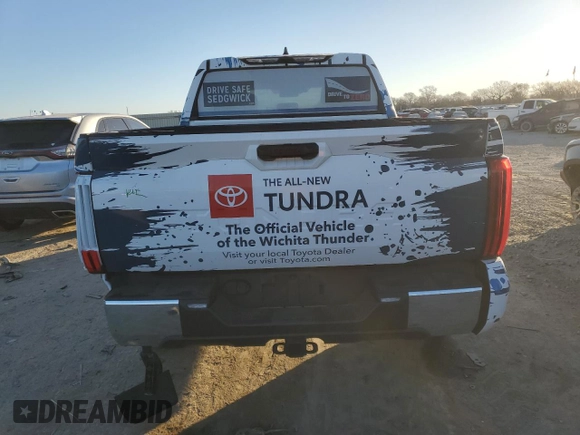 2022 Toyota Tundra 4WD SR5 with VIN 5TFLA5DB0NX053282, listed as a Copart auction lot 83997254 with 13,072 mi miles and Salvage Title. Bid and sale history available at carsss.com. Image 6.