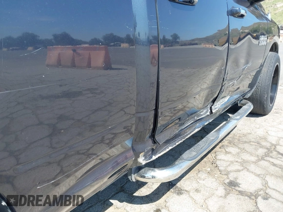 2013 Ram 1500 SLT z VIN 1C6RR6GPXDS534949, wystawiony jako IAAI lot #41959868 z przebiegiem 170 582 mil mil oraz . Historia ofert i sprzedaży dostępna na DreamBid. Obrazek 17.