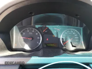 2005 Ford Five Hundred SE z VIN 1FAFP231X5G166052, wystawiony jako Copart lot #57831975 z przebiegiem 90 036 mil mil oraz Tytuł czysty. Historia ofert i sprzedaży dostępna na DreamBid. Obrazek 9.
