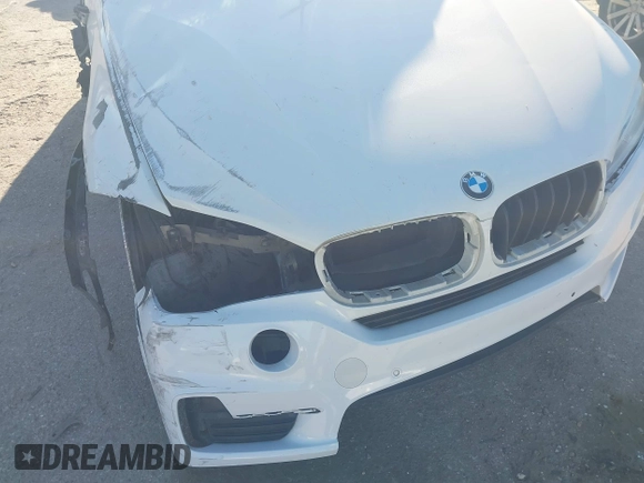 2016 BMW X5 sDrive35i with VIN 5UXKR2C52G0R69101, listed as a IAAI auction lot 41807519 with 1 mi miles. Bid and sale history available at carsss.com. Image 6.
