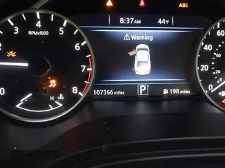 2018 Nissan Maxima SV with VIN 1N4AA6APXJC400203, listed as a IAAI auction lot 41617771 with 107,366 mi miles and . Bid and sale history available at DreamBid. Image 15.